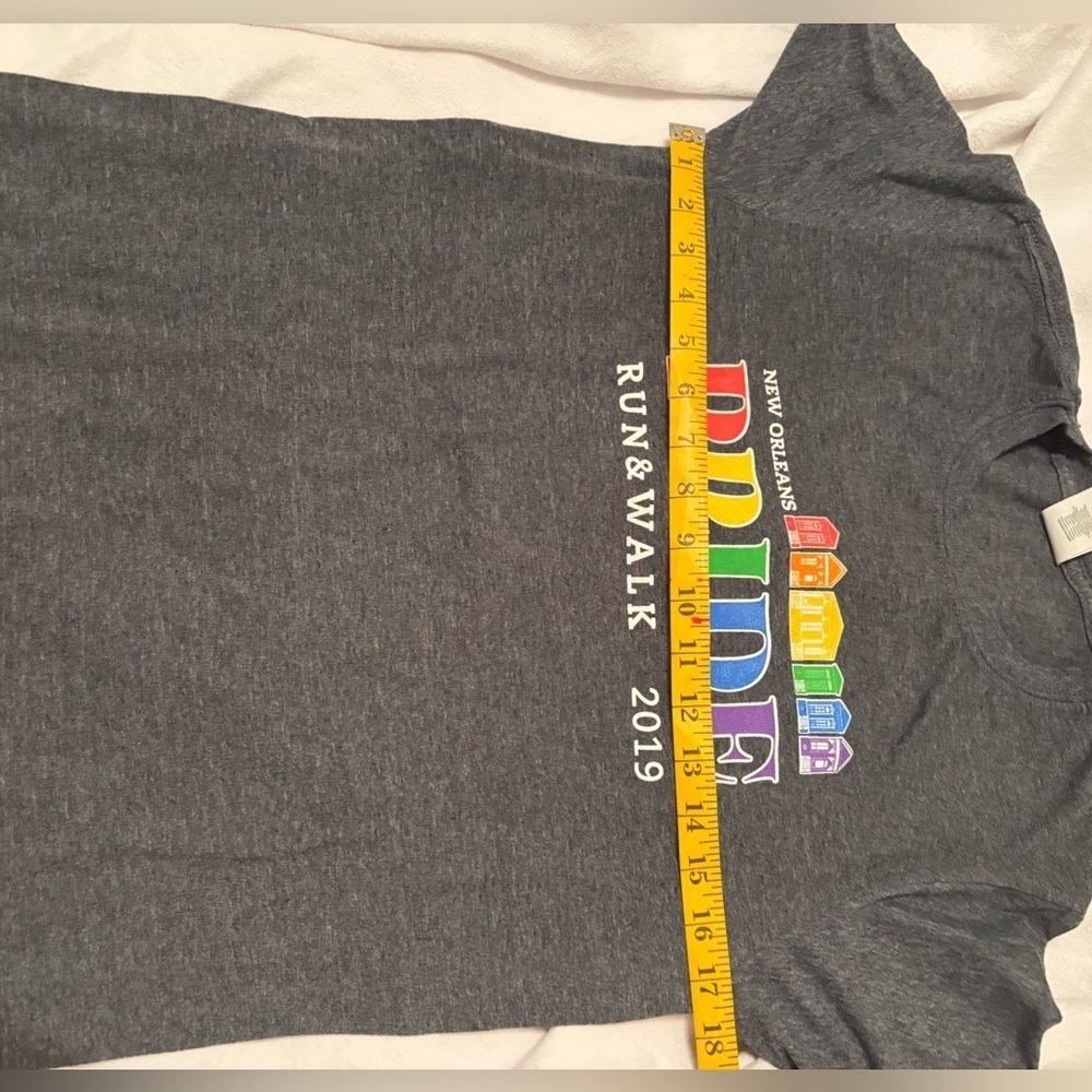 2 pride Tshirts S - Picture 7 of 7